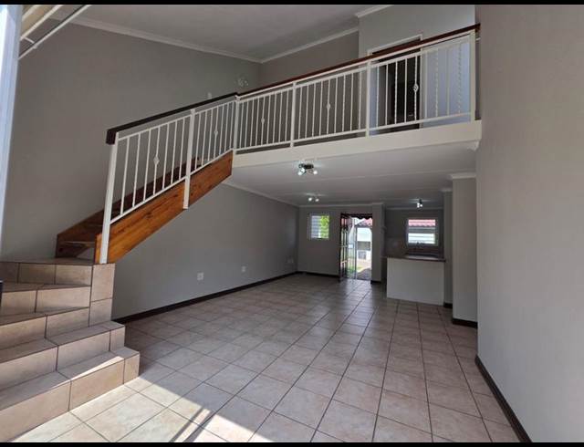 3 BEDROOM PROPERTY TO RENT IN SUNNINGHILL
