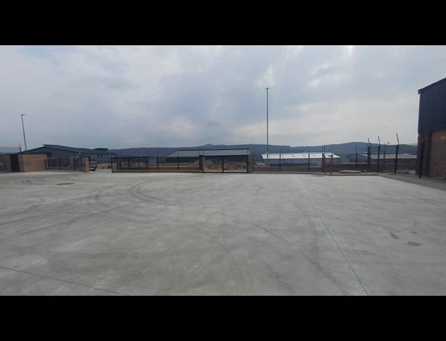 825M² WAREHOUSE TO LET IN RIVERSIDE PARK