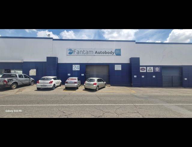 600M² WAREHOUSE TO LET IN CITY WEST
