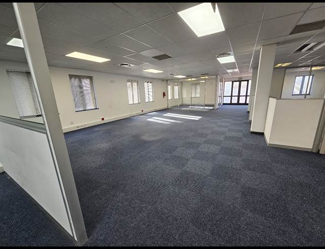 342M² OFFICE TO LET IN CENTURY CITY