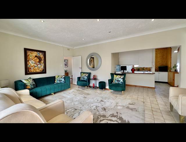 4 BEDROOM HOUSE TO LET IN PARKMORE