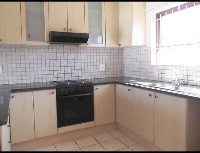 1 bed property to rent in ROSEBANK