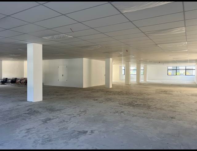307M² OFFICE TO LET IN ILLOVO