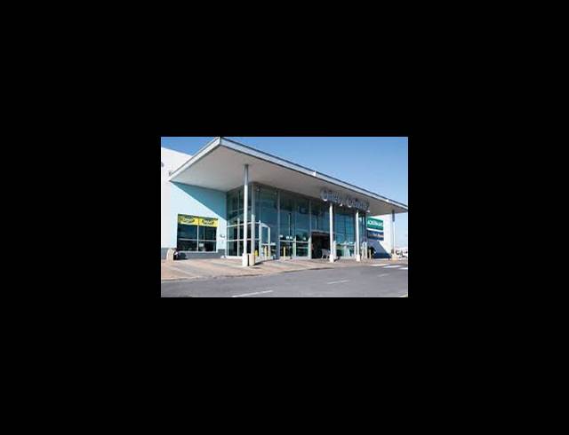 98M² MEDICAL SUITE TO LET IN OTTERY