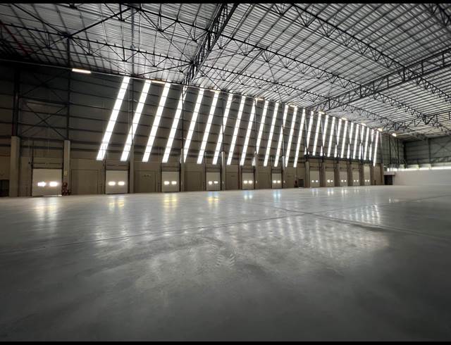 17,600M² WAREHOUSE TO LET IN PAROW INDUSTRIAL