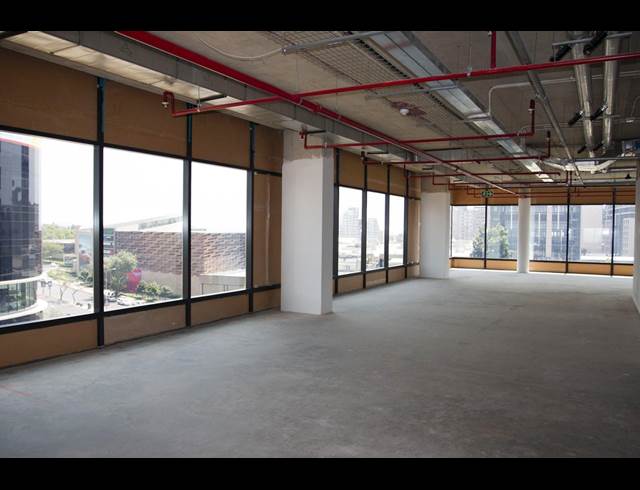 1,236M² OFFICE TO LET IN SANDTON CENTRAL