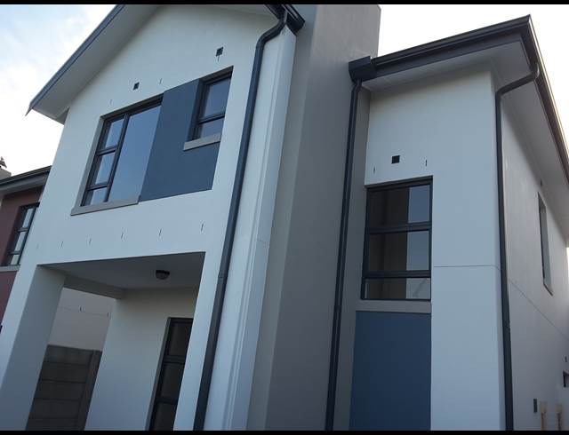 3 bed property to rent in EAST-RURAL