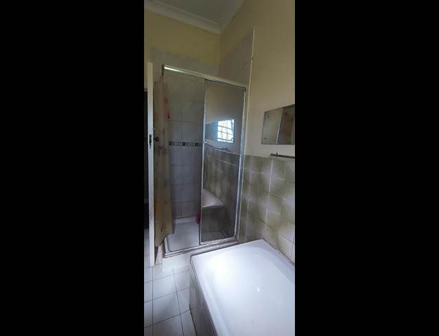 3 BEDROOM PROPERTY TO RENT IN BRENTHURST