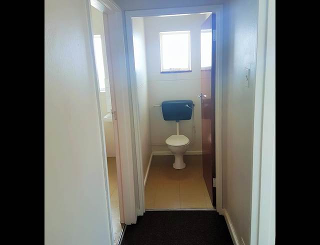 2 bed property to rent in WORCESTER CENTRAL