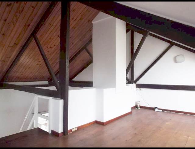 2 bed property to rent in WOODSTOCK