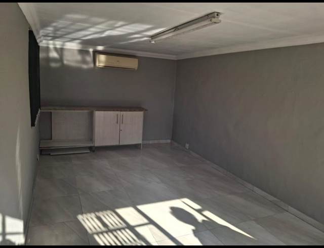 BUSINESS PROPERTY TO RENT IN VANDERBIJLPARK SE 1