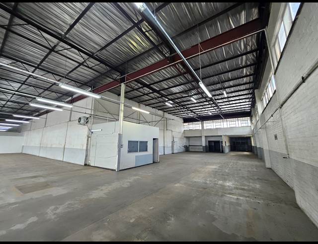 7,011M² WAREHOUSE TO LET IN PRETORIA WEST