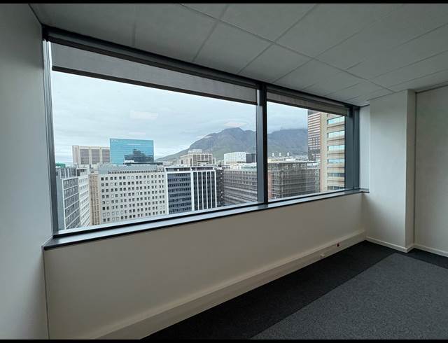 1,056M² OFFICE TO LET IN CAPE TOWN CITY CENTRE