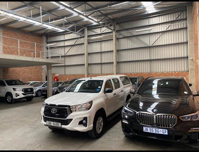 529M² WAREHOUSE TO LET IN BRENTWOOD PARK
