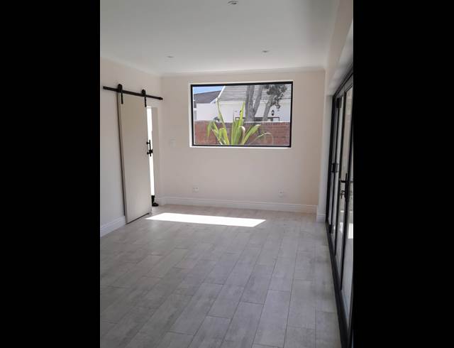 4 bed property to rent in BERGVLIET