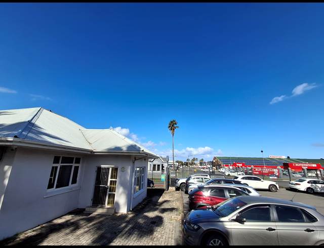 310M² OFFICE TO LET IN VINCENT