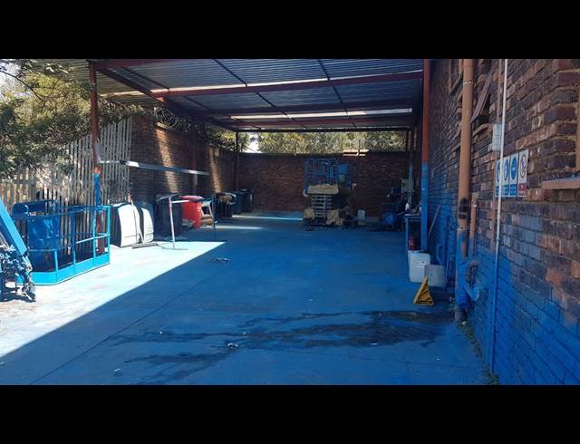 600M² WAREHOUSE TO LET IN CHLOORKOP