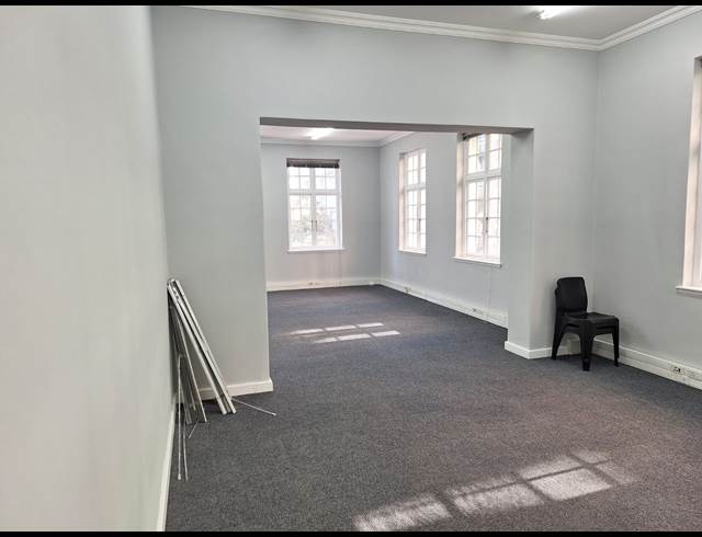 240M² OFFICE TO LET IN CAPE TOWN CITY CENTRE