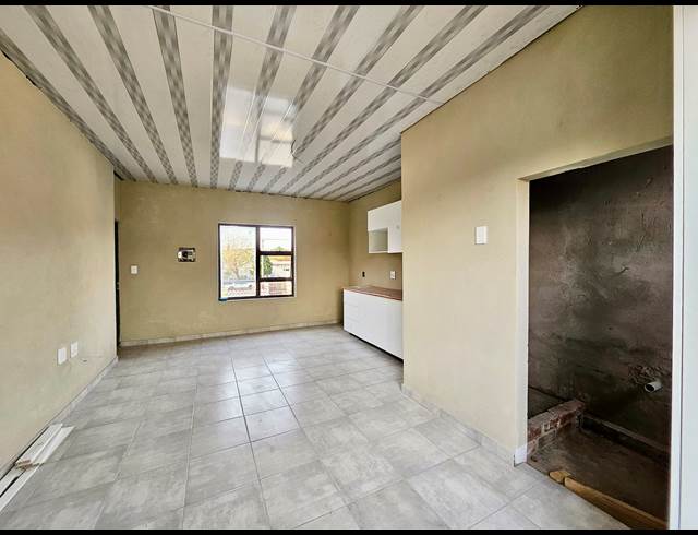 0 bed property to rent in KLOPPERPARK