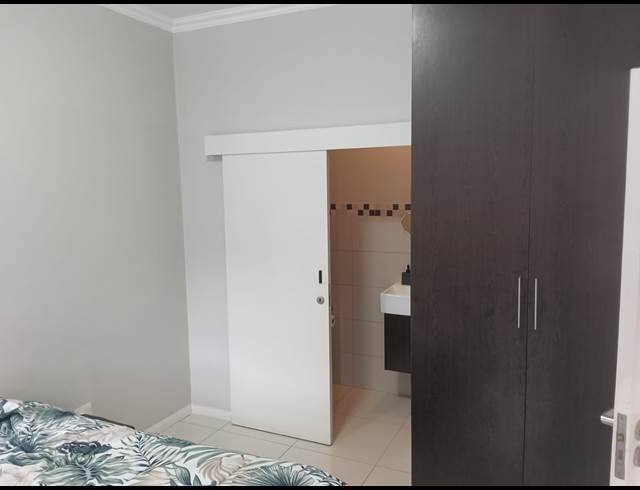 2 BEDROOM APARTMENT TO LET IN UMHLANGA RIDGE