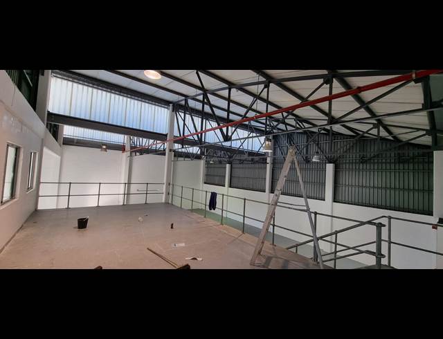480M² WAREHOUSE TO LET IN AIRPORT INDUSTRIA