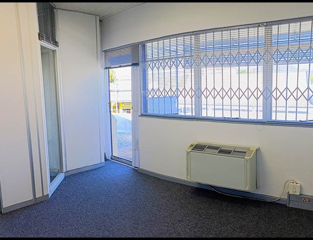 87M² OFFICE TO LET IN WYNBERG