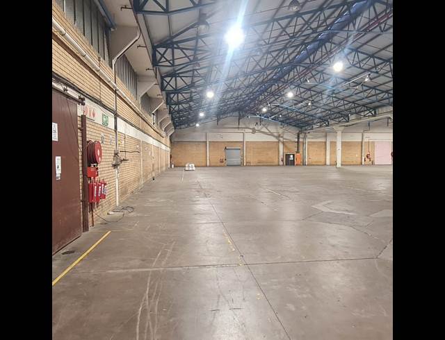 6,220M² WAREHOUSE TO LET IN DIEP RIVER