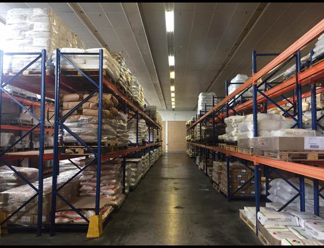 2,322M² WAREHOUSE TO LET IN DIEP RIVER