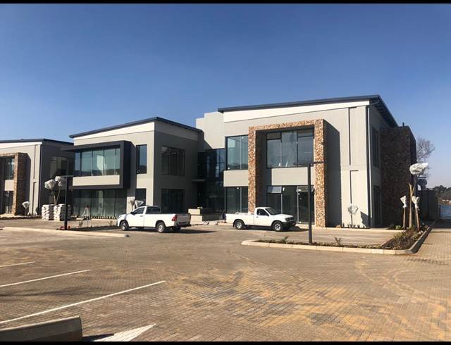 125M² OFFICE TO LET IN MOREHILL