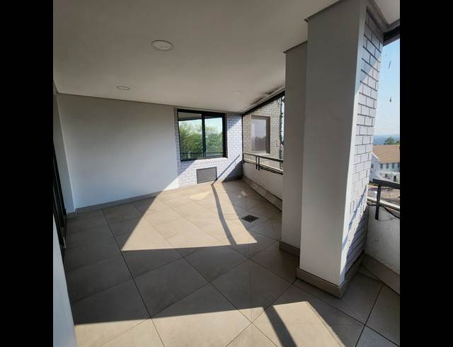 691M² OFFICE TO LET IN ROSEBANK