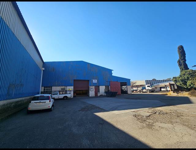 1,350M² WAREHOUSE TO LET IN TUNNEY