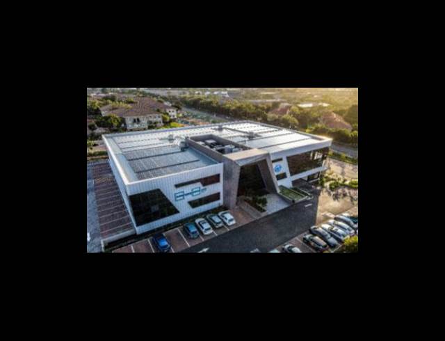 1,348M² OFFICE TO LET IN VORNA VALLEY