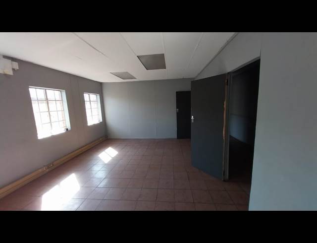 164M² OFFICE TO LET IN MONTANA