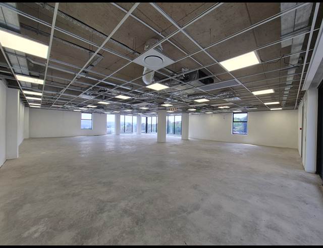 285M² OFFICE TO LET IN SANDTON CENTRAL