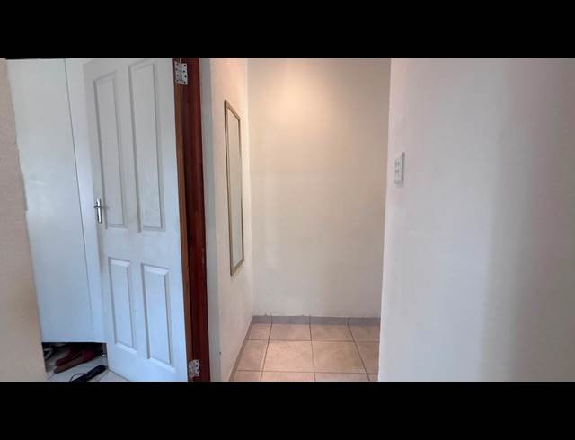 1 BEDROOM APARTMENT TO LET IN SONHEUWEL