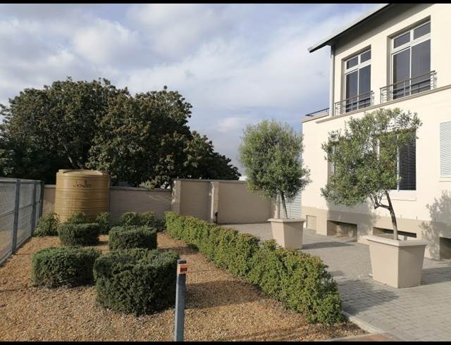 215M² OFFICE TO LET IN DURBANVILLE CENTRAL