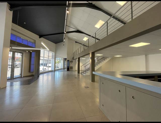 760M² BUILDING TO LET IN GARDENS