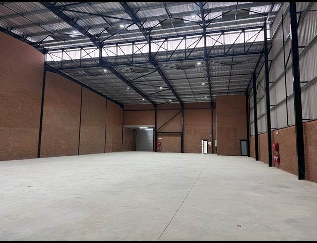 1,050M² WAREHOUSE TO LET IN SAMRAND BUSINESS PARK