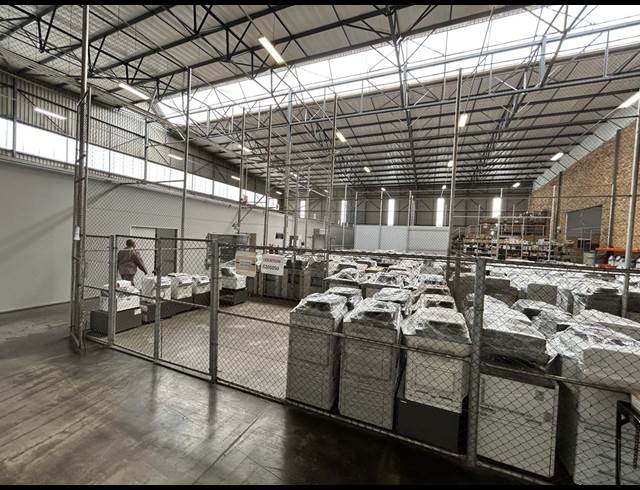 3,454M² WAREHOUSE TO LET IN TUNNEY