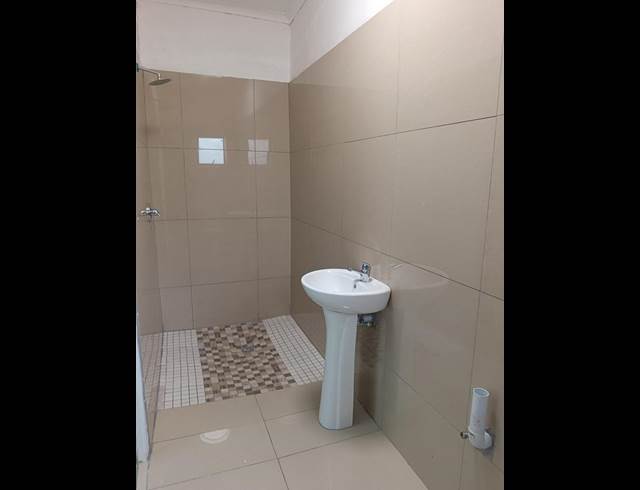 1 BEDROOM PROPERTY TO RENT IN BOSTON