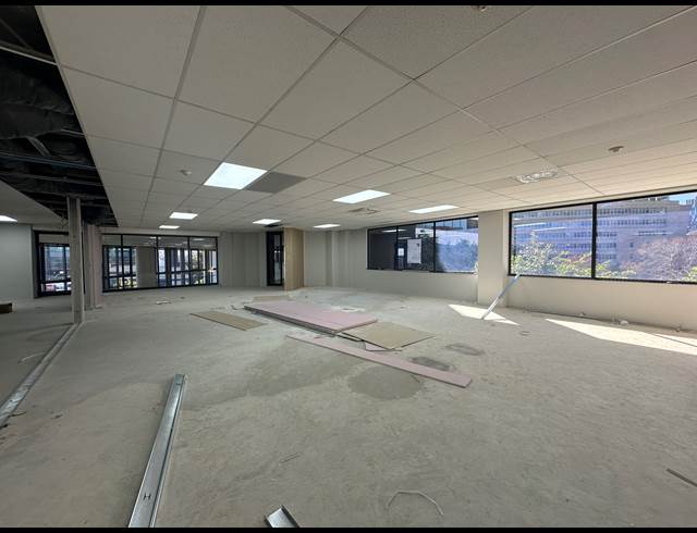 214M² OFFICE TO LET IN SANDTON CENTRAL