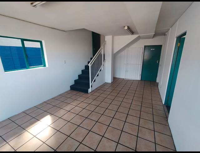 100M² OFFICE RENTED IN BRACKENFELL INDUSTRIAL