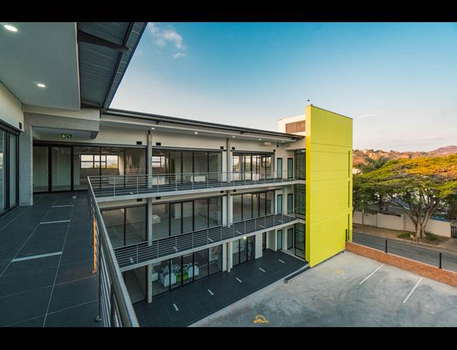 56.50M² OFFICE TO LET IN NELSPRUIT EXT 2