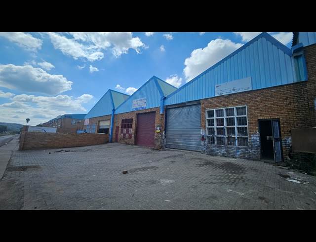 250M² WAREHOUSE TO LET IN PRETORIA WEST