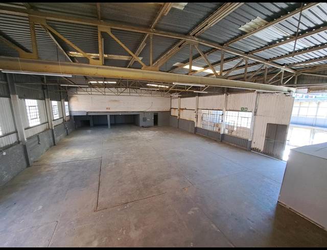 620M² WAREHOUSE TO LET IN WEST TURFFONTEIN