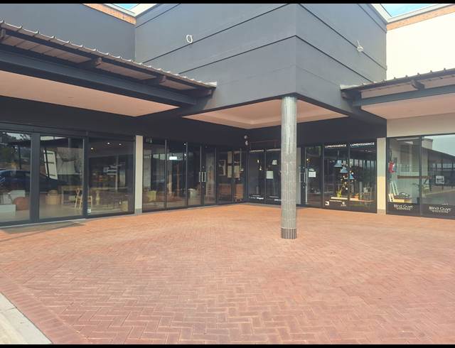 108.50M² RETAIL TO LET IN RIVERSIDE PARK