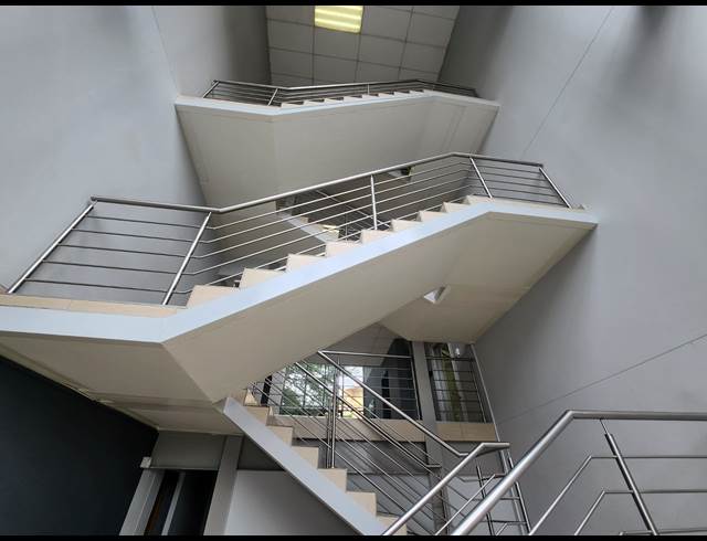 231M² OFFICE TO LET IN ALLANDALE
