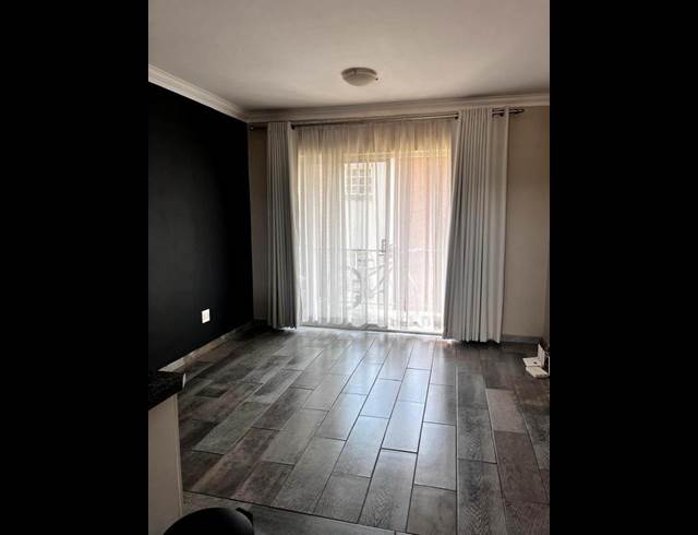 2 BEDROOM PROPERTY TO RENT IN NOORDHEUWEL