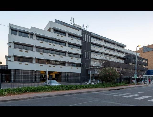 1,537M² OFFICE TO LET IN SANDTON CENTRAL