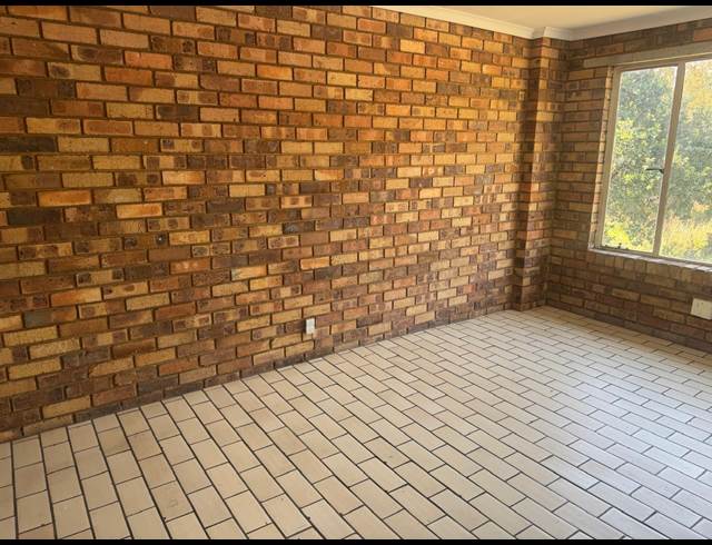 170M² BUILDING TO LET IN NEW ERA